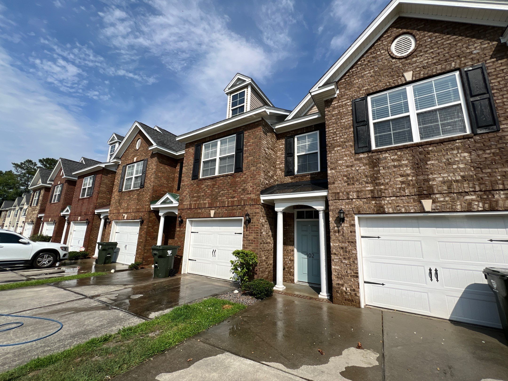 Exterior Cleaning for HOAs in Summerville SC
